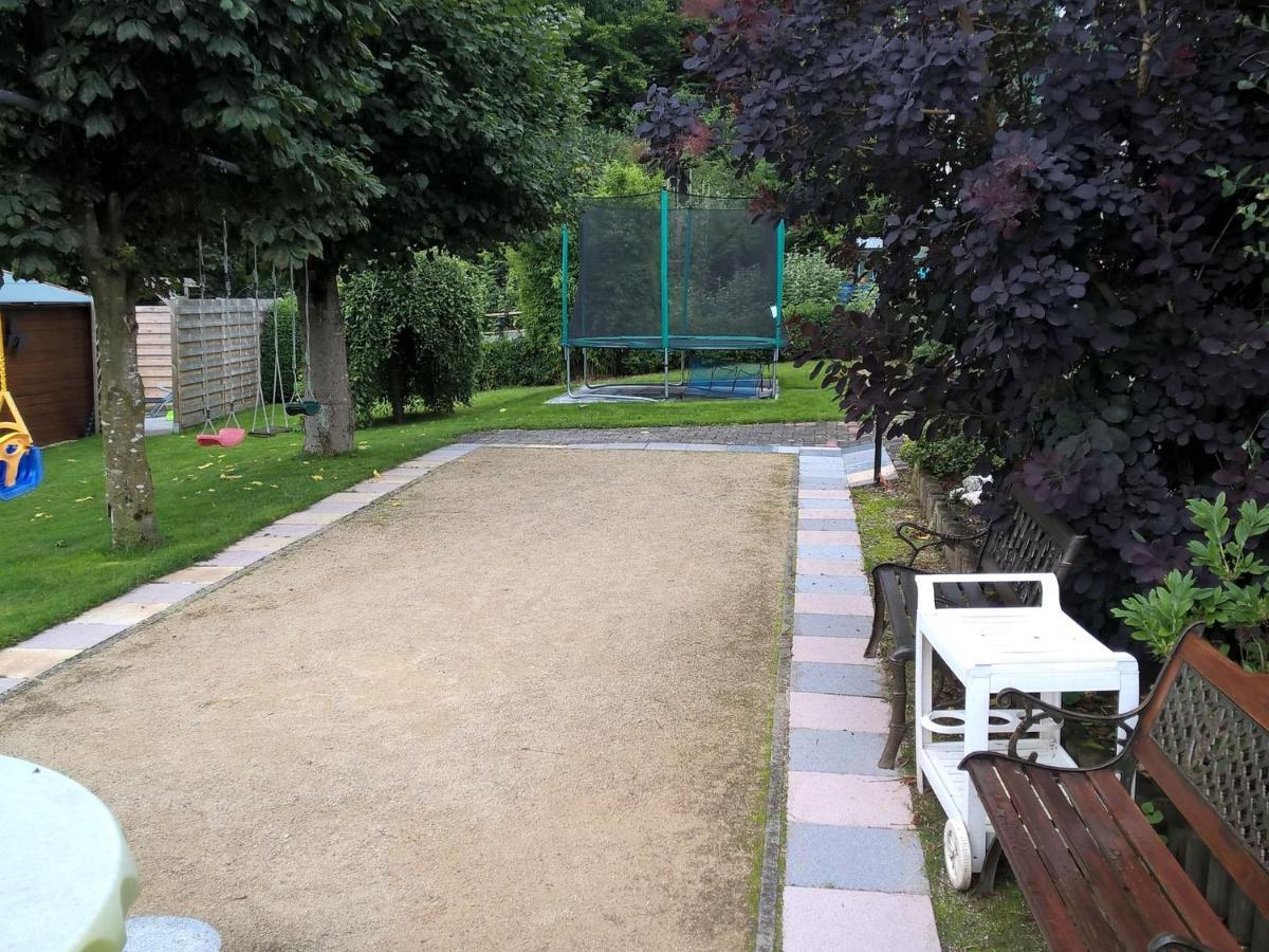 Spacious Holiday Home With Large Garden Schoppen Bagian luar foto